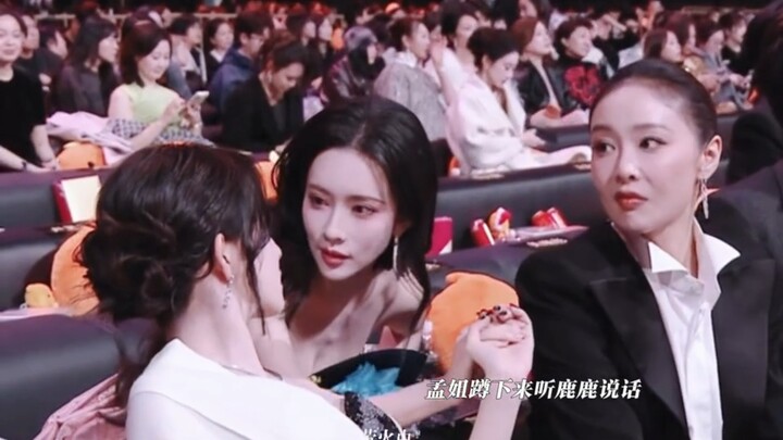 Both of them think they’re “picking up girls.”