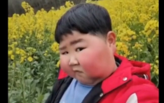 “Dấu hỏi nhỏ, bạn có nhiều bạn bè không?”