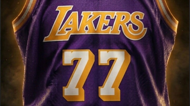 #77 LUCA DONCIC