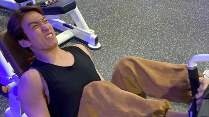 DK, kamu nggak tahu kalau adik kedua kamu itu terkenal punya daya ledak yang gila banget hahaha haha