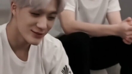 【NCT DREAM】“I watch you because you’re beautiful”