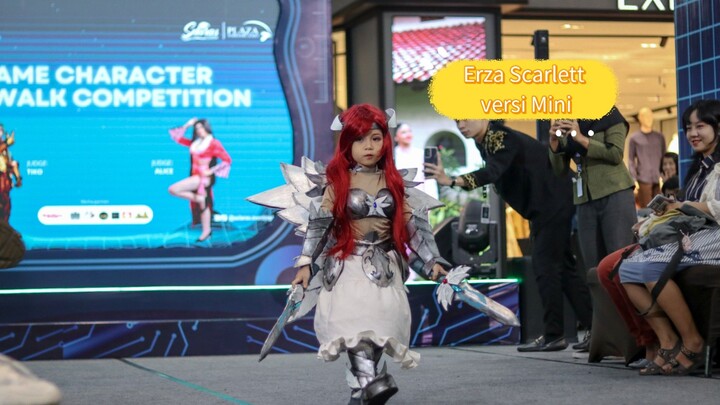 Erza Scarlett versi mini