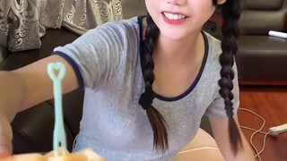 แฟนสาวสมัยใหม่ 🙃