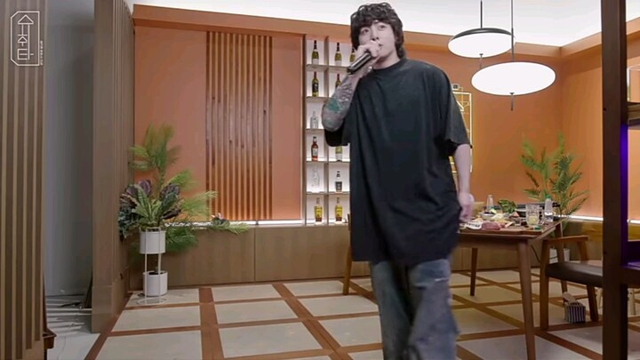 for bts chapter 2                   Song title: Friend                      lamig talaga ng boses💜