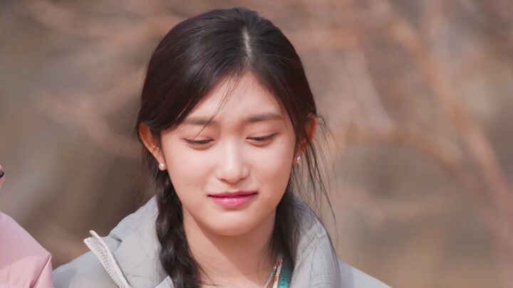 คนที่ไม่ได้อยู่ในวงการเคป็อปอย่าคลิกนะ
