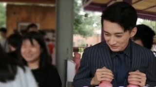 Behind the scenes of Liu Xueyi's roller coaster at night, are you scared after riding the roller coa