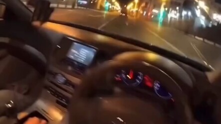 Sebuah gaya berkendara yang didasarkan pada drift