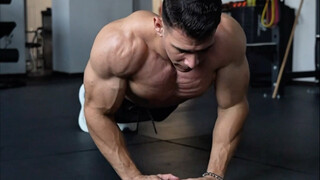 居家俯卧撑练胸这样练