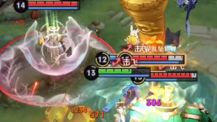 Monkey’s big move knocks five people away?