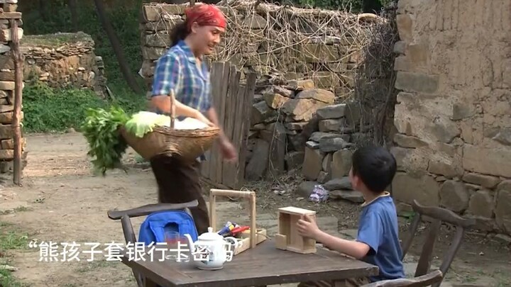 Con trẻ dụ mẹ nói rồi trộm sổ tiết kiệm, ai ngờ gây ra đại họa