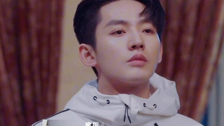 [Deng Wei x Liu Yifei]｜A workaholic and her younger little drama queen