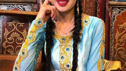 Zaba ơi Zaba, cậu là Zaba nào vậy?