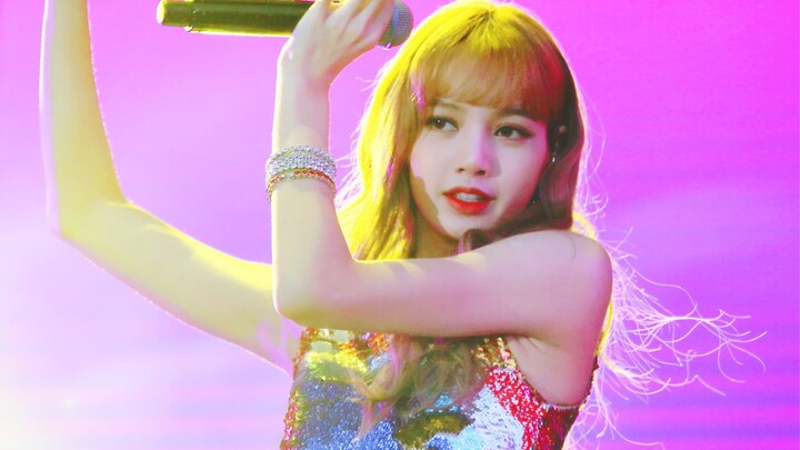 [LISA] dipuji sebagai putri duyung yang cantik bak dalam dongeng dalam fancam 4K beresolusi super ti