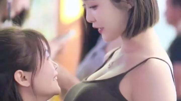 Sister or younger sister, which one would you choose?