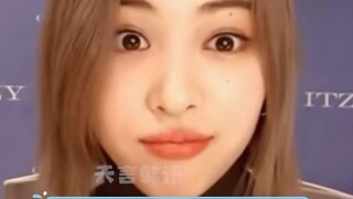 حفل التوقيع: النكتة المبتذلة للوجبة الصينية