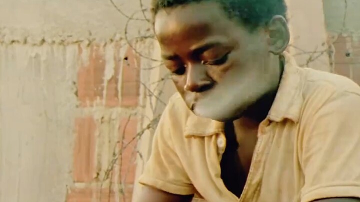 只是挨了一记耳光 这个年仅六岁的小男孩 #快嘴唠唠片 #上帝之城