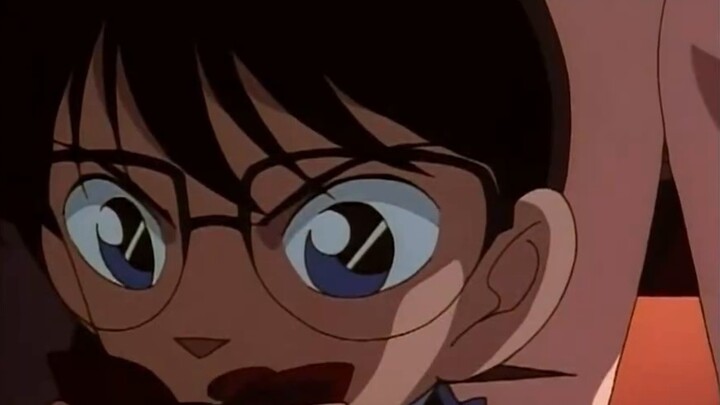 Detective Conan Bandage Monster Murder Case, Xiaolan's life is threatened three times!