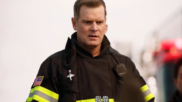 อุบัติเหตุรถชนสุดพีกในประวัติศาสตร์! ฉลามขึ้นมางับคนบนทางด่วนแล้ว!