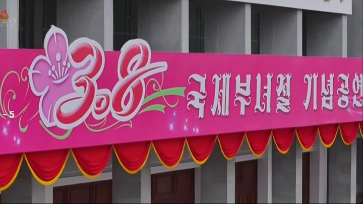 Oferecida apresentação artistica em comemoração ao Dia Internacional das Mulheres