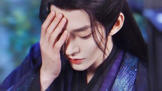 Oh my god! The hero is so handsome that the heroine puts a face-melting curse on him so he can’t be 