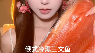 Salmon asap juga sangat enak!