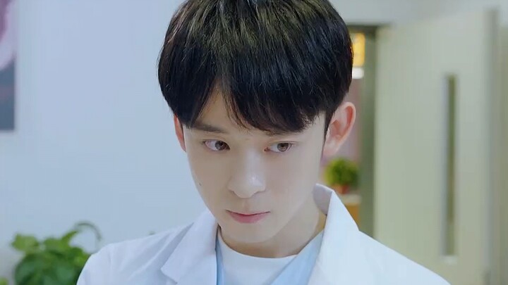 Dokter secara tak sengaja menemukan rahasia besar melalui kelopak mata bayi