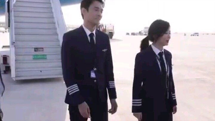 อิอิ ลูกชายผู้แสนดีของเจ้าของบ้าน กู่หนานติง