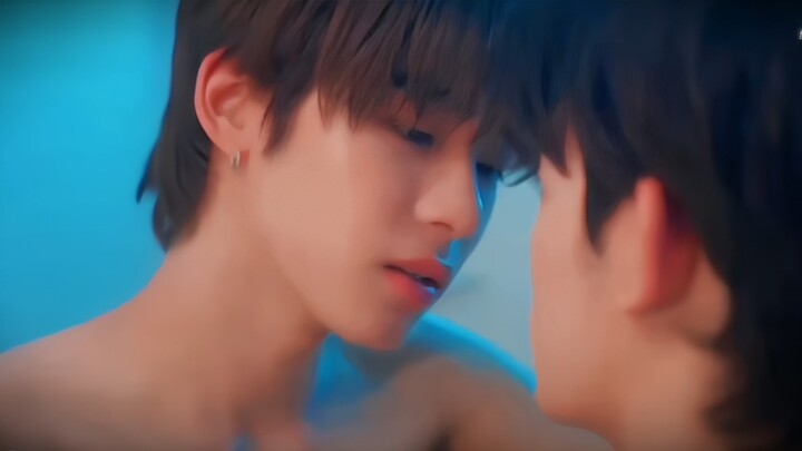 Chàng cún nhỏ kém tuổi đã tấn công rồi! Giọng nói cũng chẳng còn ngượng ngùng nữa! Thế là anh chàng 