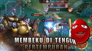 FRANCO EXE LUCU II MEMBEKUKAN DIRI DI TENGAH PERTEMPURAN