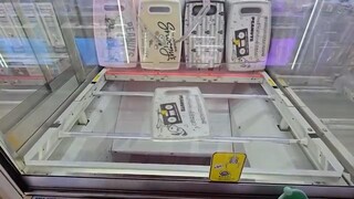 Winning from a HUGE MEGA arcade in Japan!!