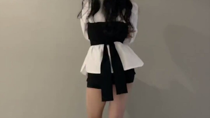 据说不评论大数据会以为你不喜欢👀#cuffit微醺舞#157小个子#扭一扭