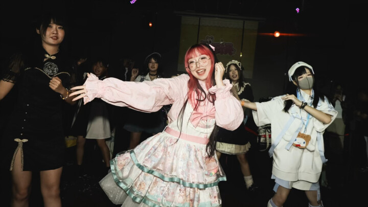 Rapper performs house dance live? ! Sorry for being so cute! (Cute くてごめん)