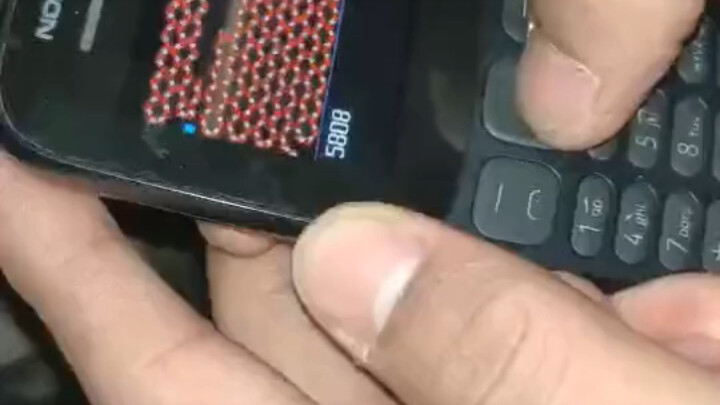 总算知道诺基亚电池这么耐用的原因了
