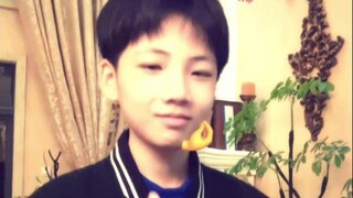 I did my best! #SiblingsWhoAlwaysGetInto Trouble #Troublemaker Little Brother #Keywords #Gesture Dan