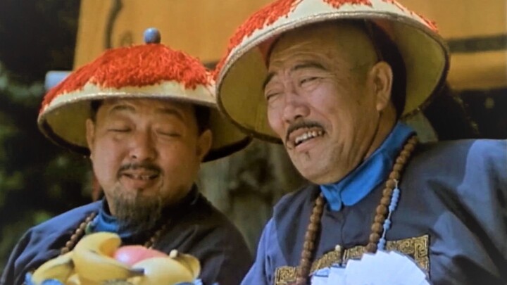 “几十年前的台词，却将崇洋媚外讽刺的淋漓尽致！”