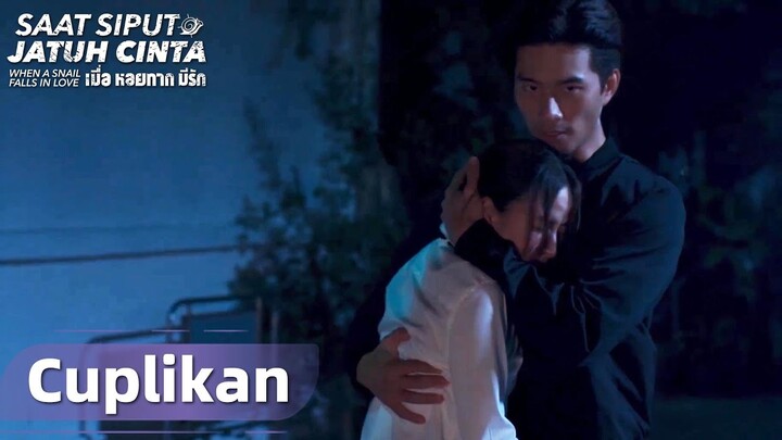 When a Snail Falls in Love 2023 | Cuplikan EP06 Datang Tepat Waktu Menolong Vita | WeTV【INDO SUB】