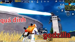 PUBG Mobile - BIG UPDATE: Trải Nghiệm Titan Striker | Theo Chân Godzilla Phá Hủy Mọi Thứ
