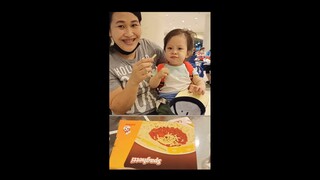 Jollibee TREAT ||YOUTUBE ADSENSE SALARY TREAT TO MOMMY AND BABY DERRICK