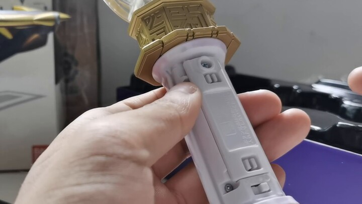 1900 untuk pembongkaran dan pengiriman ekspres, senang sekali membukanya sekali! Video ini mempering