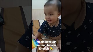 Bayi udah suka belajar Bahasa Inggris|| reaksi nonton video @kampunginggrisLC