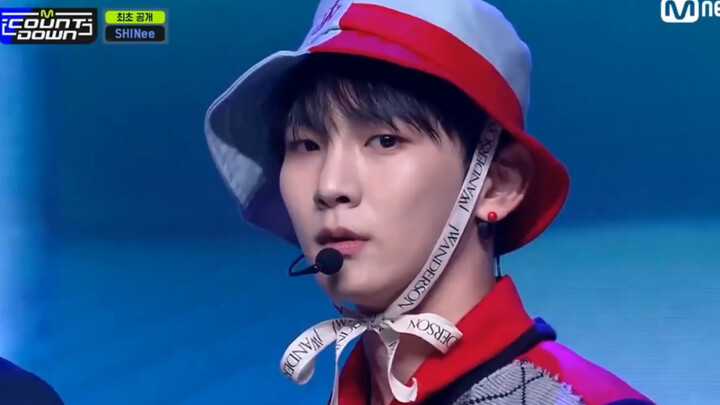 Lagu K-pop Korea yang sangat catchy “Ketapak Kotoran” – versi montase penampilan para idola K-pop