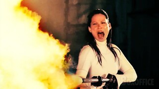 Fighting Fire with Fire | Charlie's Angels: Full Throttle | CLIP