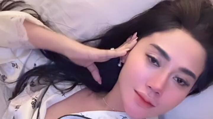 temanin tidur dong