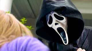 Ghostface embushes the sheriff | Scream | CLIP