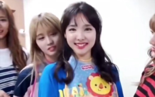 Who else got into Sister Lian from this video?