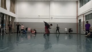Choreographer, choreography, choreography until I go bald~