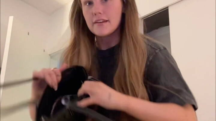 天呐 真的是很有用的技巧！给你的包包备一个收纳盒吧！