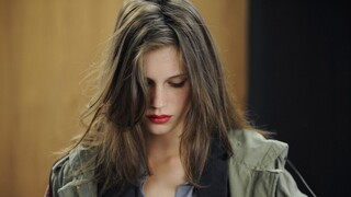 【قمر المشتري الرابع】 فتاة فرنسية تبلغ من العمر 17 عامًا تثبت نفسها بطريقة أخرى "جمال خلاب"