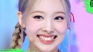 TWICE林娜琏solo出道曲《POP!》220624 年中特辑 出道舞台