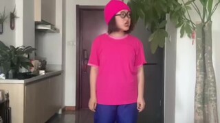 Completely out of sync dance